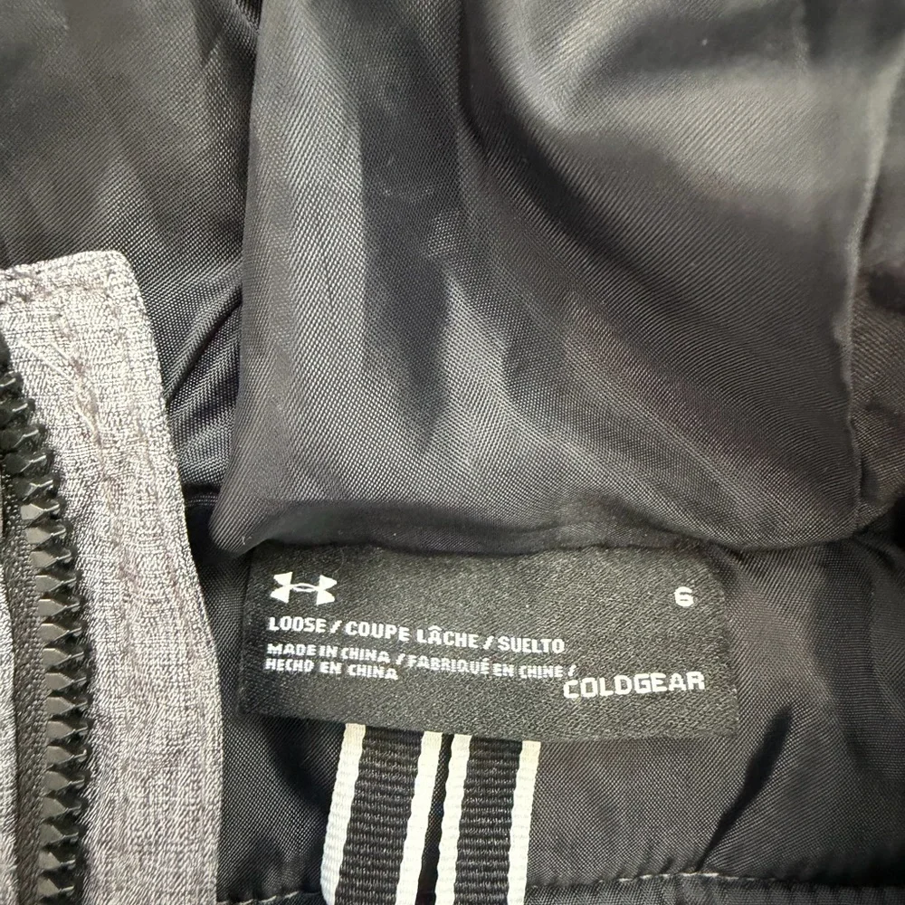 Under Armour Boys Gray Puffer Jacket